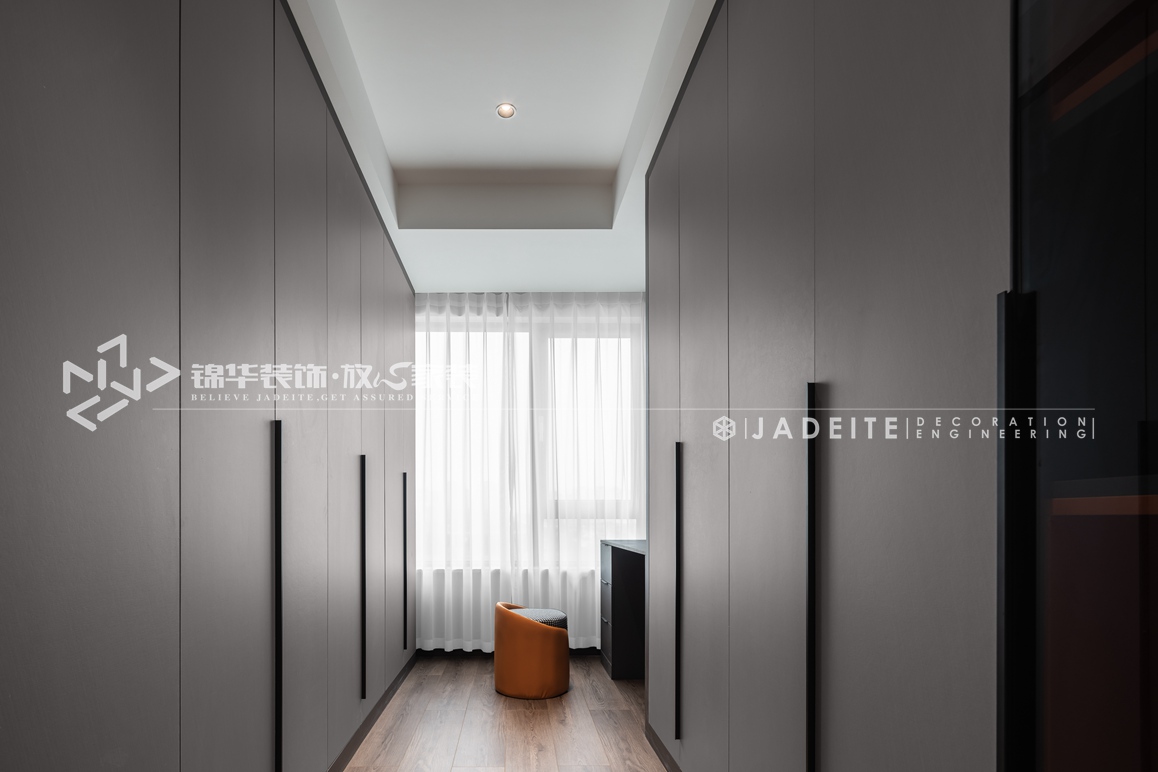 极简风格-时代天悦-三室两厅-140平-装修实景图