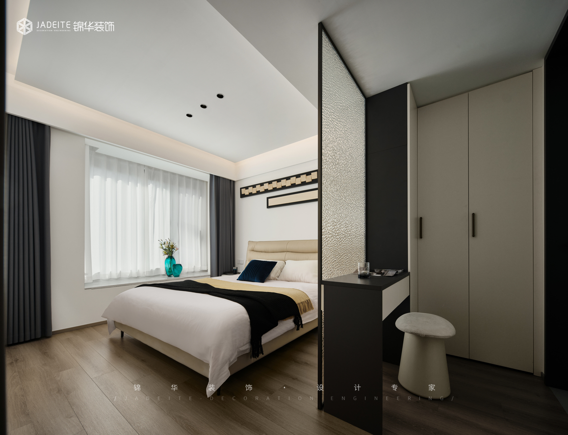 現(xiàn)代簡約-中鐵龍湖辰悅府-三室兩廳-125㎡裝修-三室兩廳-現(xiàn)代簡約