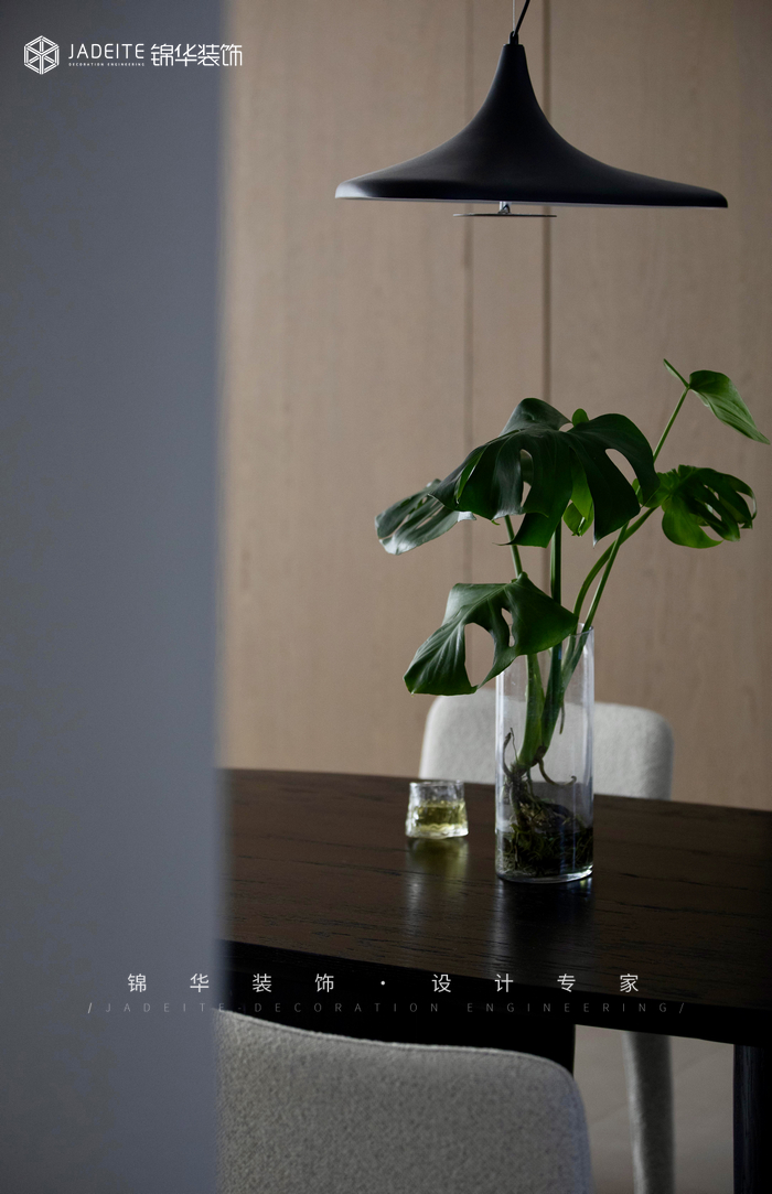 現(xiàn)代原木-萬(wàn)科紅郡西岸-三室兩廳-140㎡裝修-三室兩廳-現(xiàn)代簡(jiǎn)約