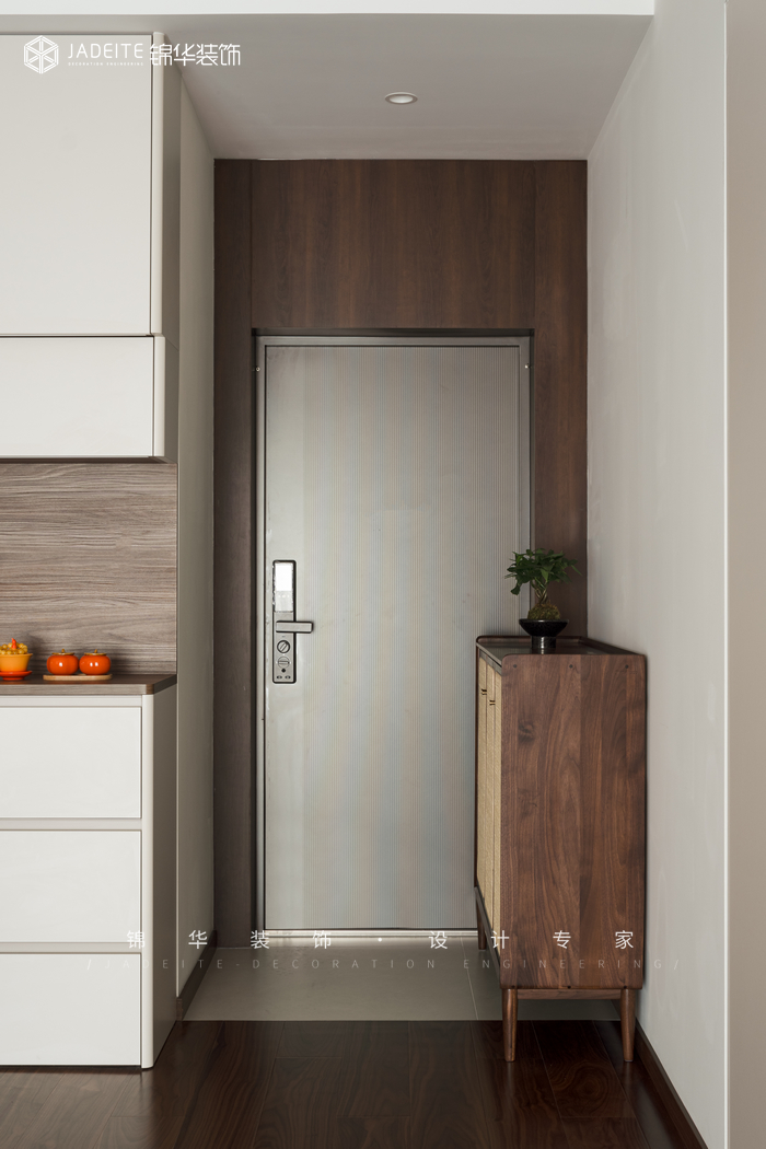 现代中古-文思苑-三室两厅-191㎡装修-三室两厅-中古