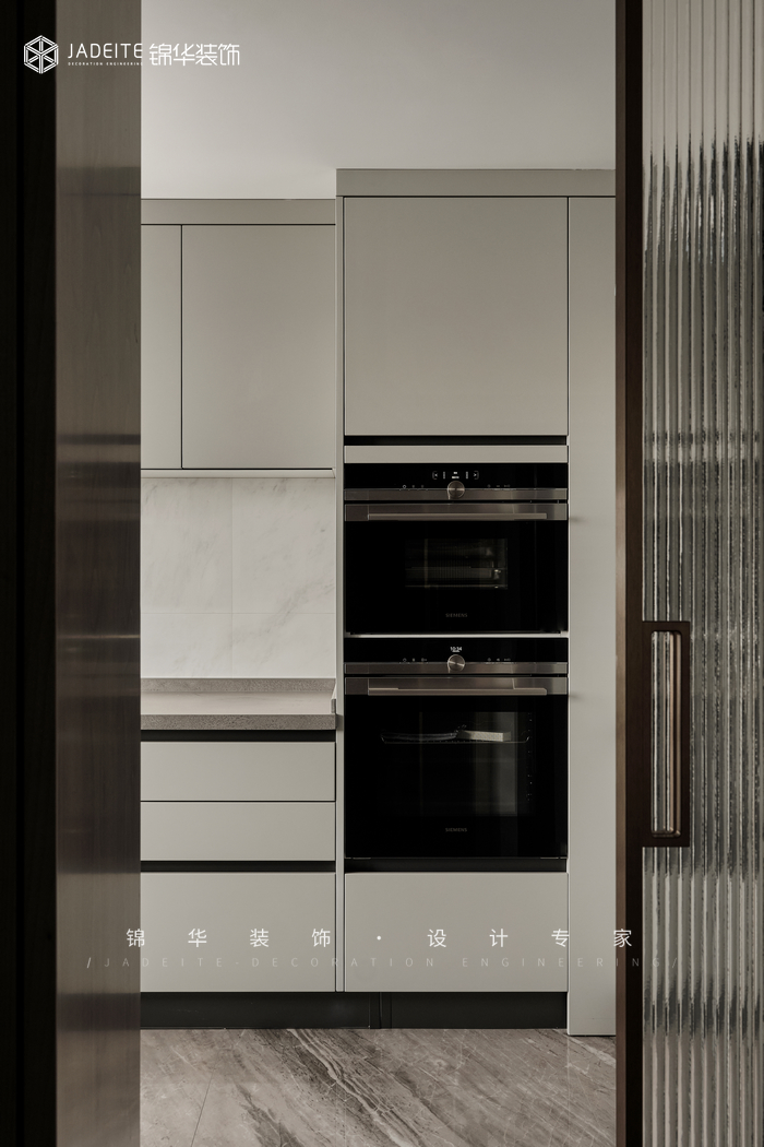 輕奢-金城一號-大戶型-240㎡裝修-大戶型-輕奢