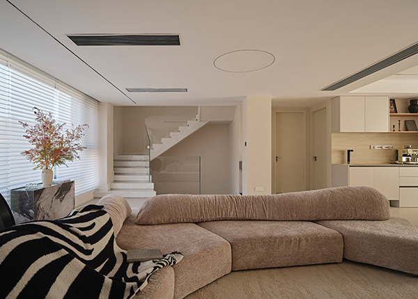 奶油極簡(jiǎn)-熙龍山苑-復(fù)式-300㎡