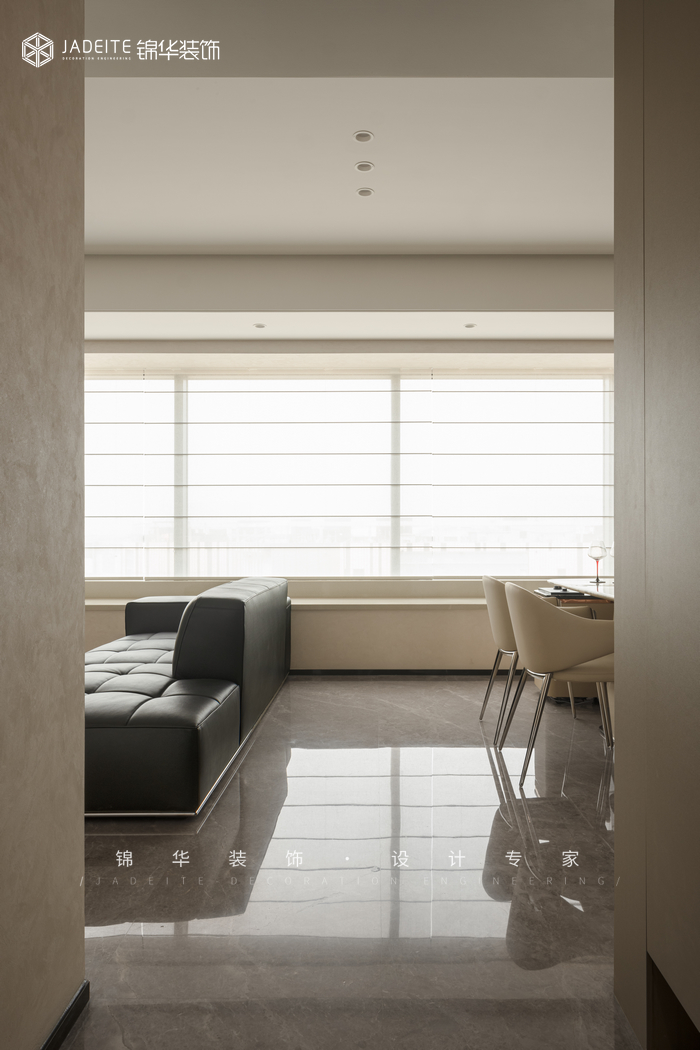 现代简约-金陵中心-三室两厅-139㎡装修-三室两厅-现代简约