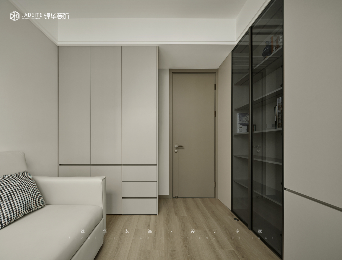 現(xiàn)代簡約-綠地海珀紫金-三室兩廳-155㎡裝修-三室兩廳-現(xiàn)代簡約