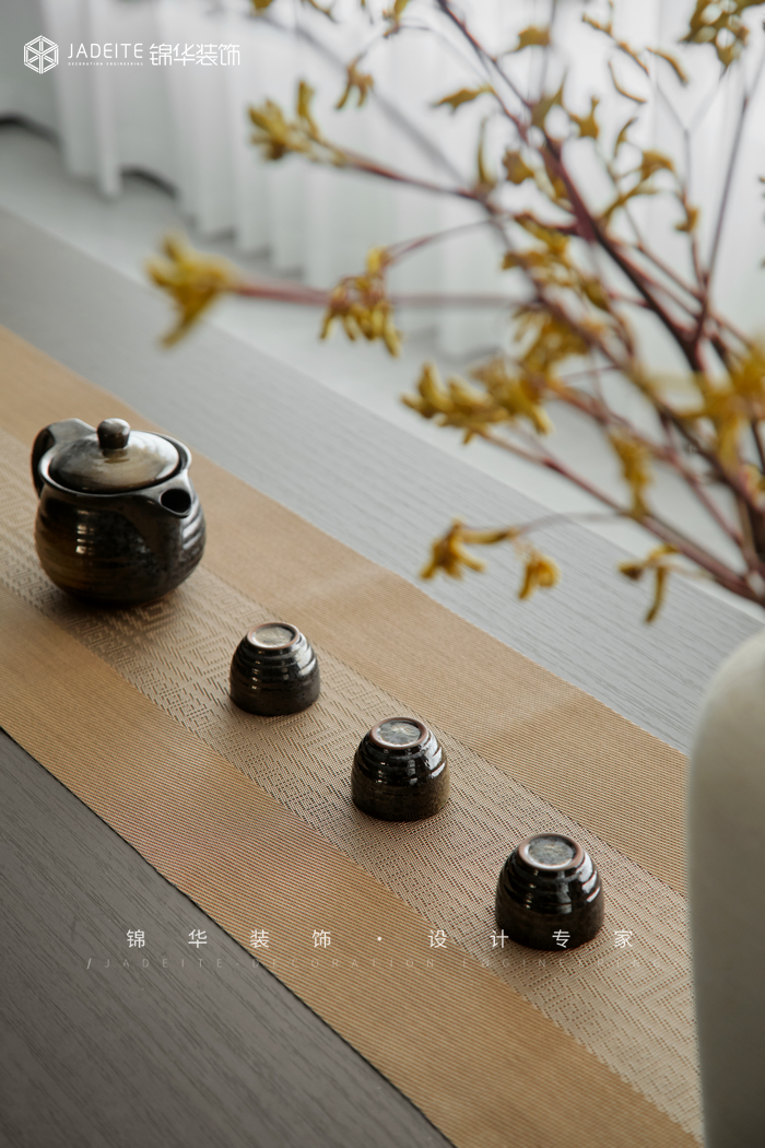 意式輕奢-萬象天地-三室一廳-130㎡裝修-三室一廳-極簡