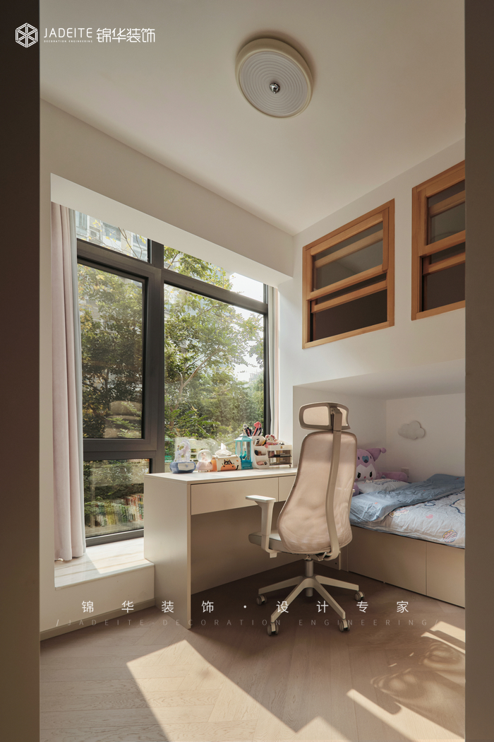 現(xiàn)代簡(jiǎn)約-馨瑰園-三室兩廳-140㎡裝修-三室兩廳-現(xiàn)代簡(jiǎn)約