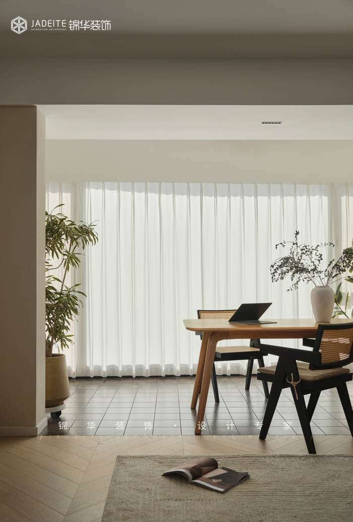 現(xiàn)代簡(jiǎn)約-銀城東苑-四室兩廳-147㎡裝修-四室兩廳-現(xiàn)代簡(jiǎn)約