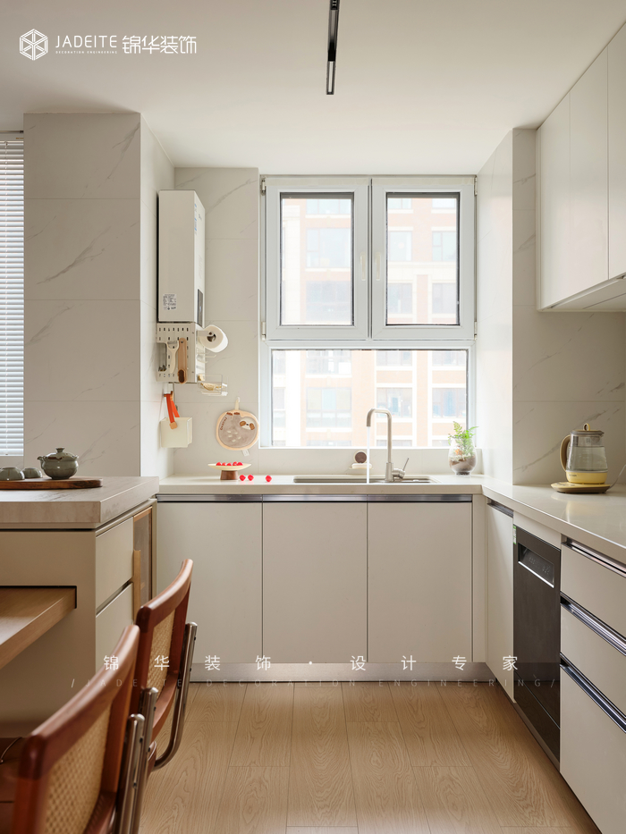 原木奶油風(fēng)-湖光晨樾-三室兩廳-105㎡裝修-三室兩廳-現(xiàn)代簡(jiǎn)約