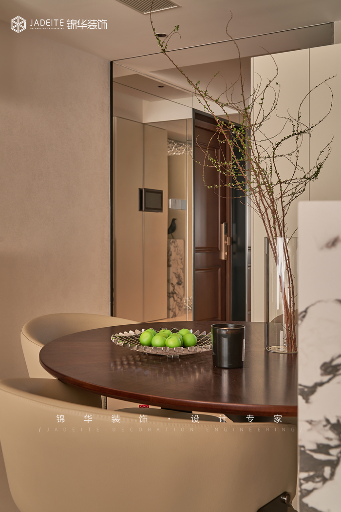 意式輕奢-復地·明日之城-三室兩廳-142㎡裝修-三室兩廳-輕奢