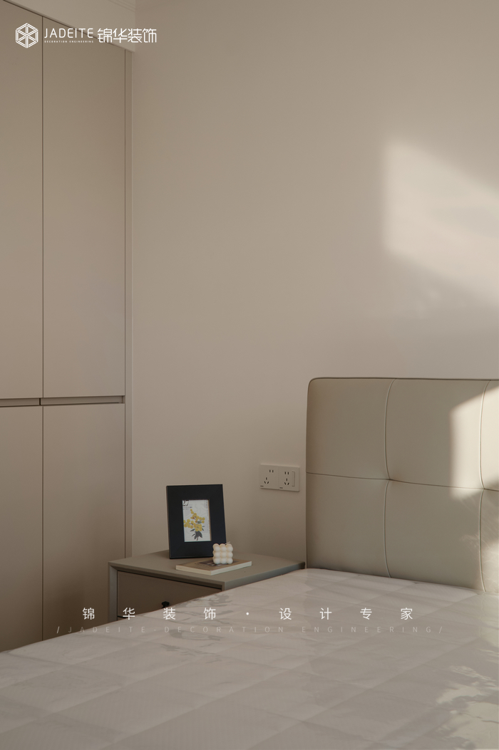 原木风-苏宁馨瑰园-三室两厅-130㎡装修-三室两厅-现代简约