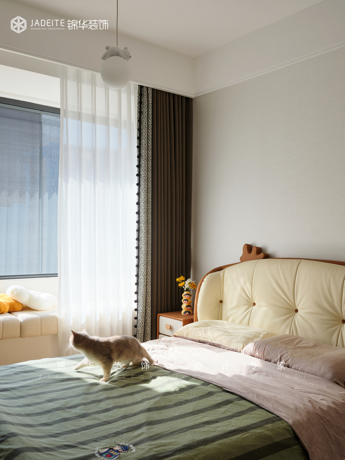 法式復古-保利閱云臺-三室兩廳-129㎡裝修-三室兩廳-中古