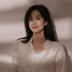 李妍