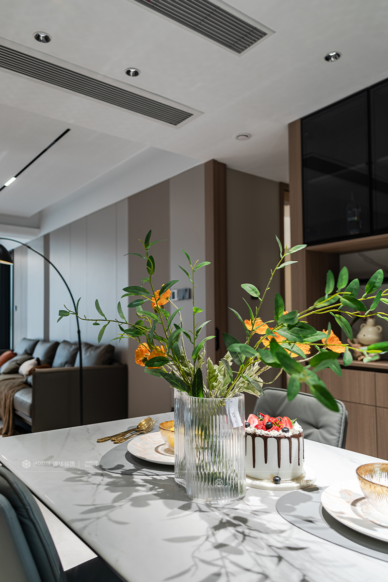 现代简约-苏建名都城125㎡- 两室两厅装修案例装修-两室两厅-现代简约