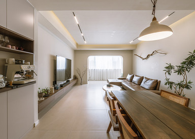 奶油风-世纪宝鼎160㎡- 三室两厅装修案例