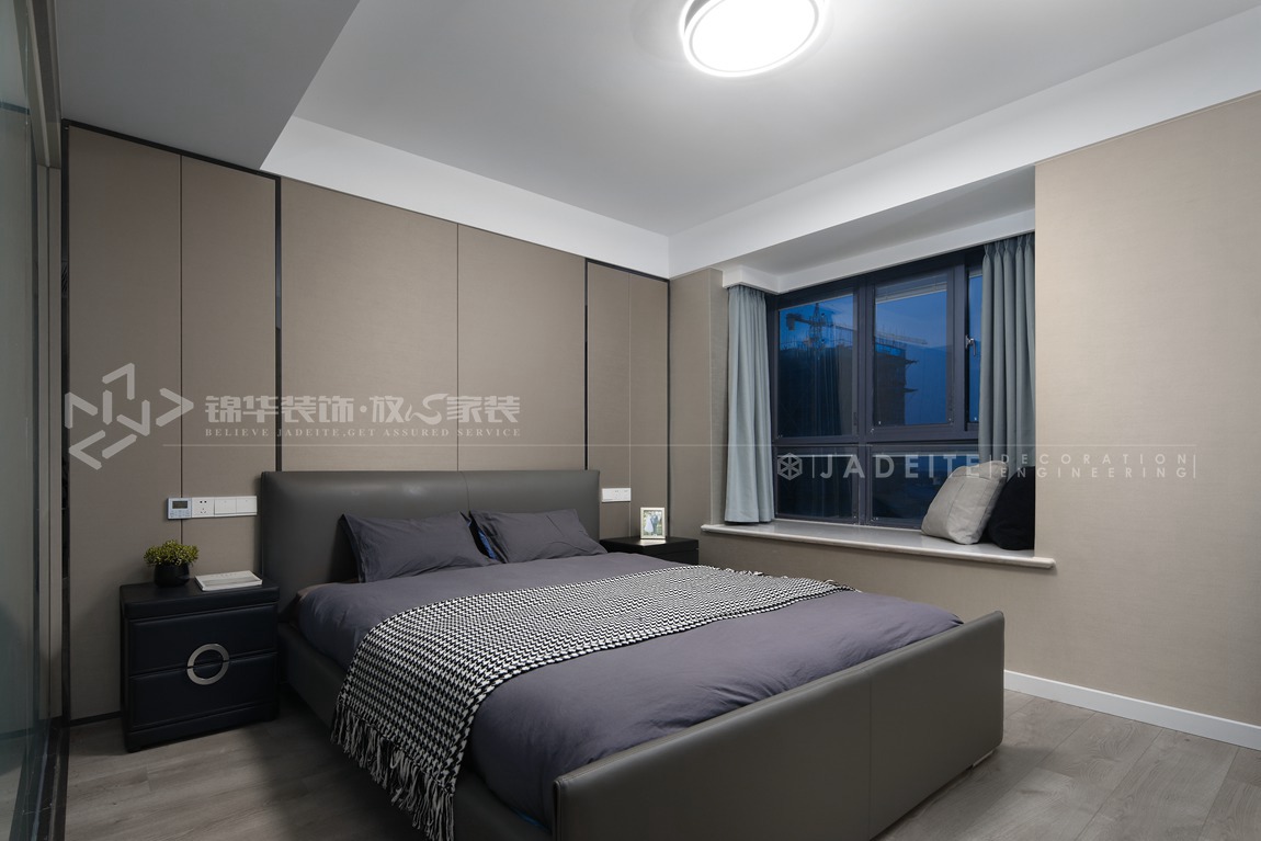 现代简约-三室两厅-127平-卧室-装修实景效果图    