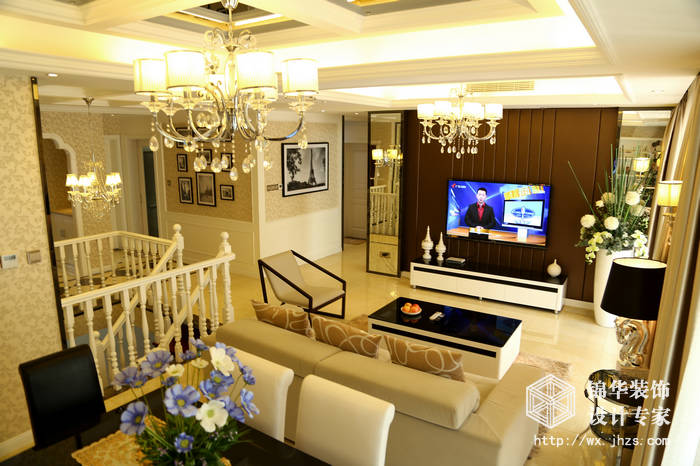 现代简约-长江国际-跃层复式-200平-客厅-装修实景效果图