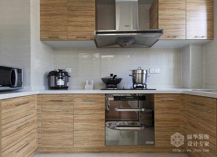 简欧风格-绿地波士顿-两室两厅-105平米-厨房-装修效果实景图