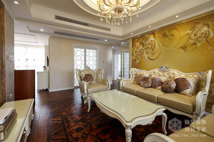 简欧风格-红星国际-三室两厅-130平-客厅沙发-装修实景效果图