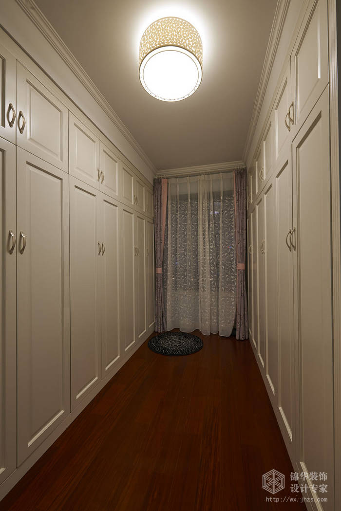 现代简约-西水东-四室两厅-194平-衣帽间-装修效果实景图