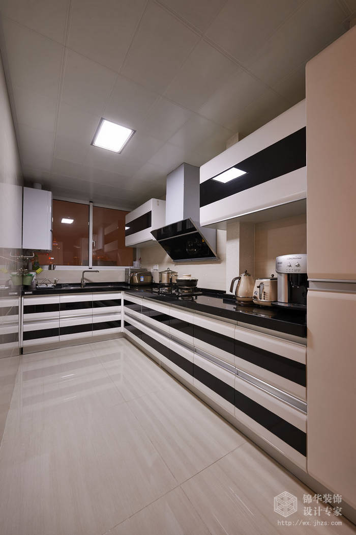 现代简约-西水东-四室两厅-194平-厨房-装修效果实景图