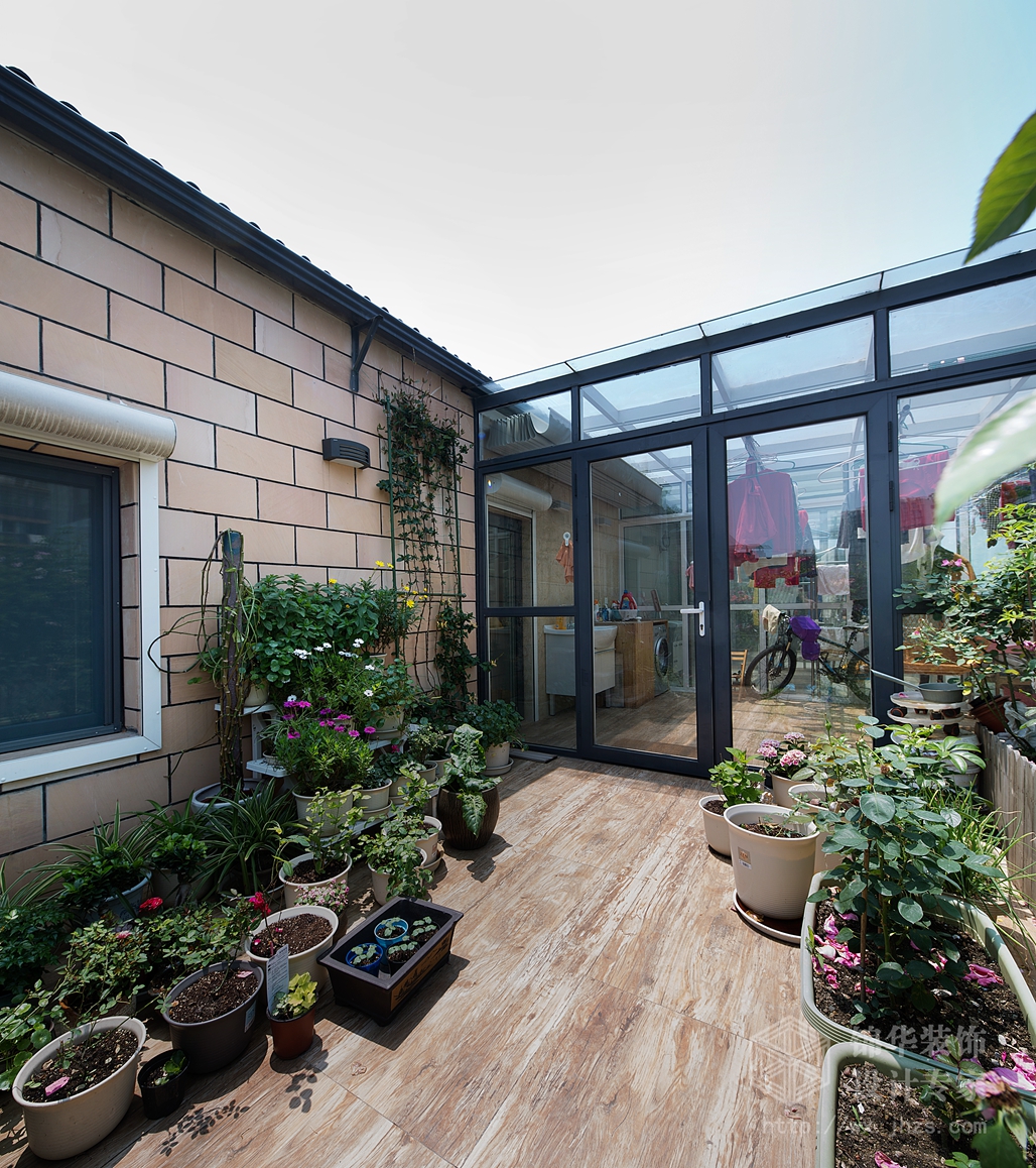 极简主义风格-集景花园-五室三厅-320平-阳台-装修实景效果图