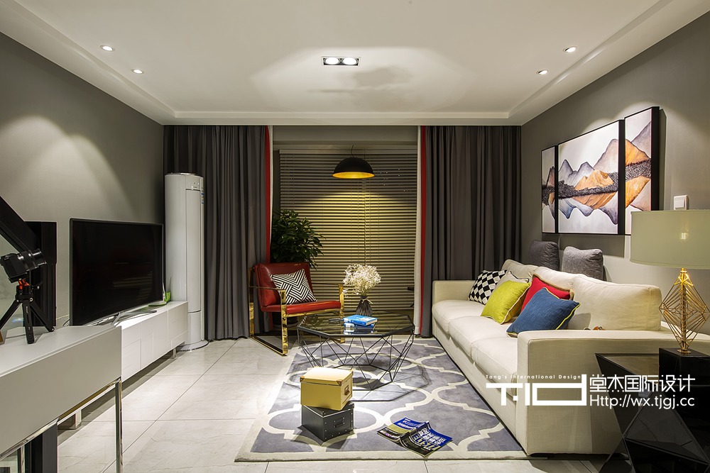 现代风格-金科米兰米兰-跃层复式-139平米-客厅-装修实景效果图