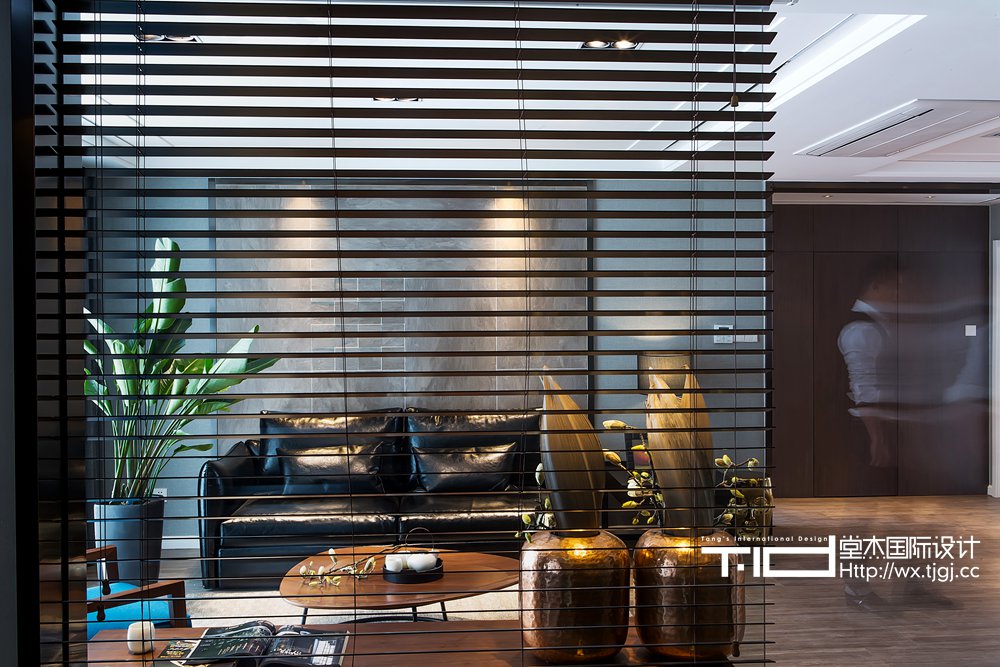 现代简约风格-西水东-三室两厅-148平米-客厅-装修实景效果图