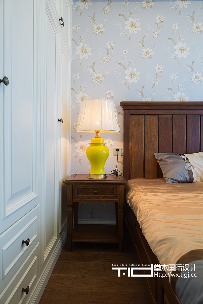 古典美式风格-玉兰花园-三室两厅-155平米-卧室-装修实景效果图