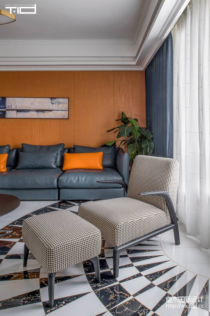 现代轻奢-天安曼哈顿-大户型-182平-客厅-装修效果实景图