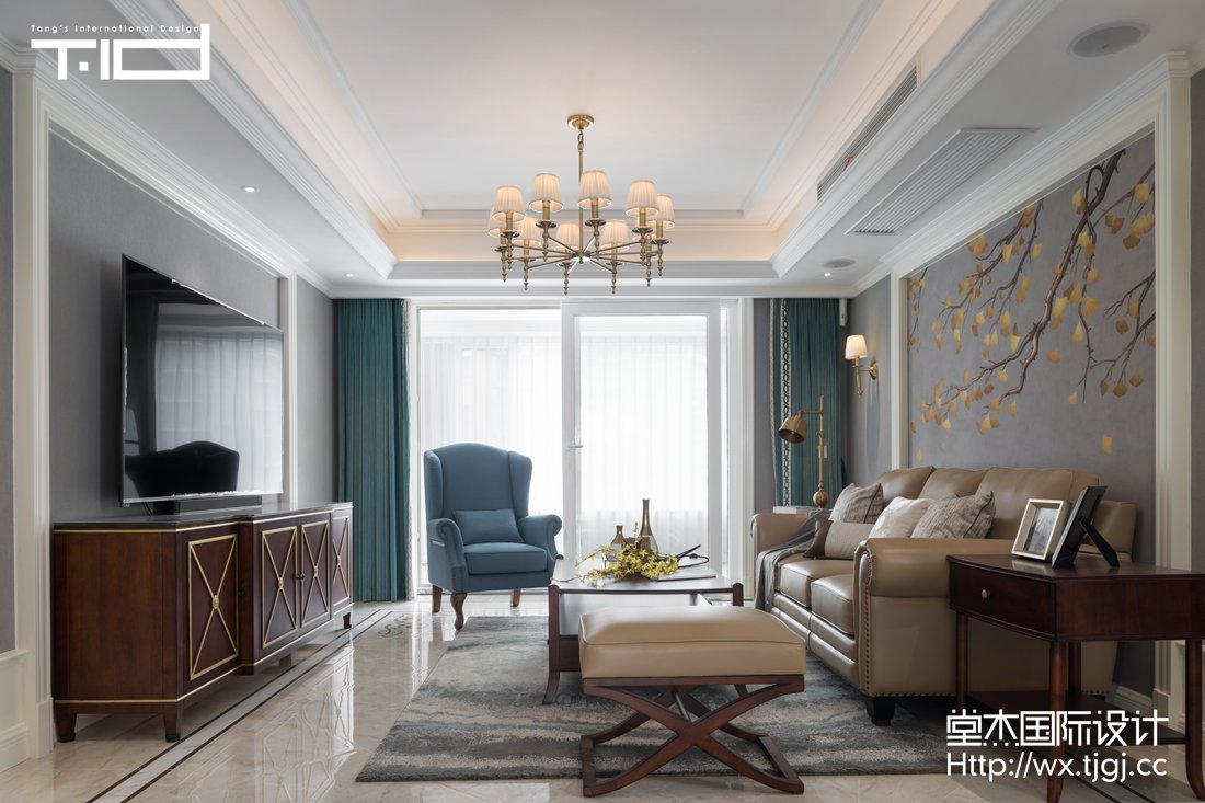 美式风格-天元世家-跃层复式-220平-客厅-装修效果实景图