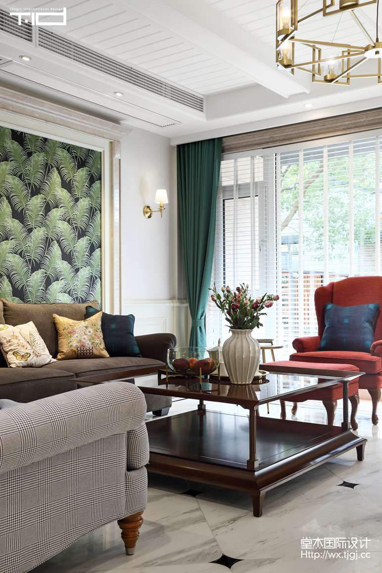 美式风格-阿卡迪亚-别墅-400平-客厅-装修效果实景图