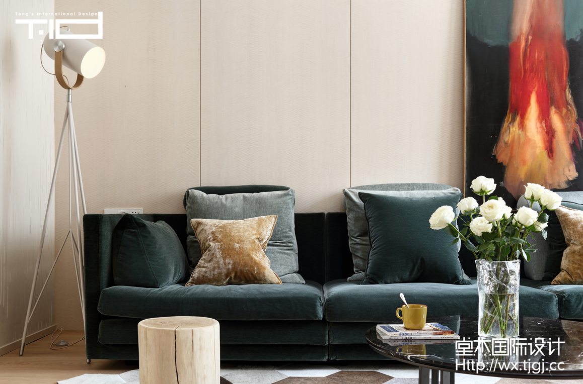 现代简约-九里香缇-别墅-560平-客厅-装修效果实景图