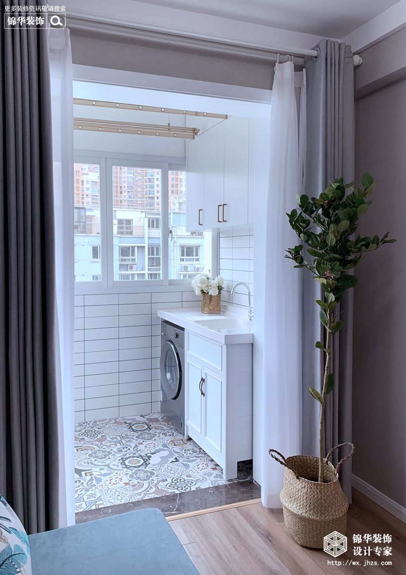 美式轻奢风格-瑞星家园-两室一厅-64平-阳台-装修实景效果图