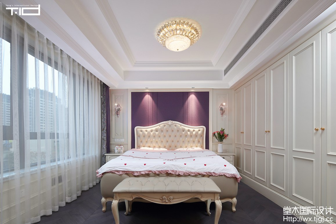 现代欧式风格-信成道-复式-300平-卧室-装修实景效果图  
