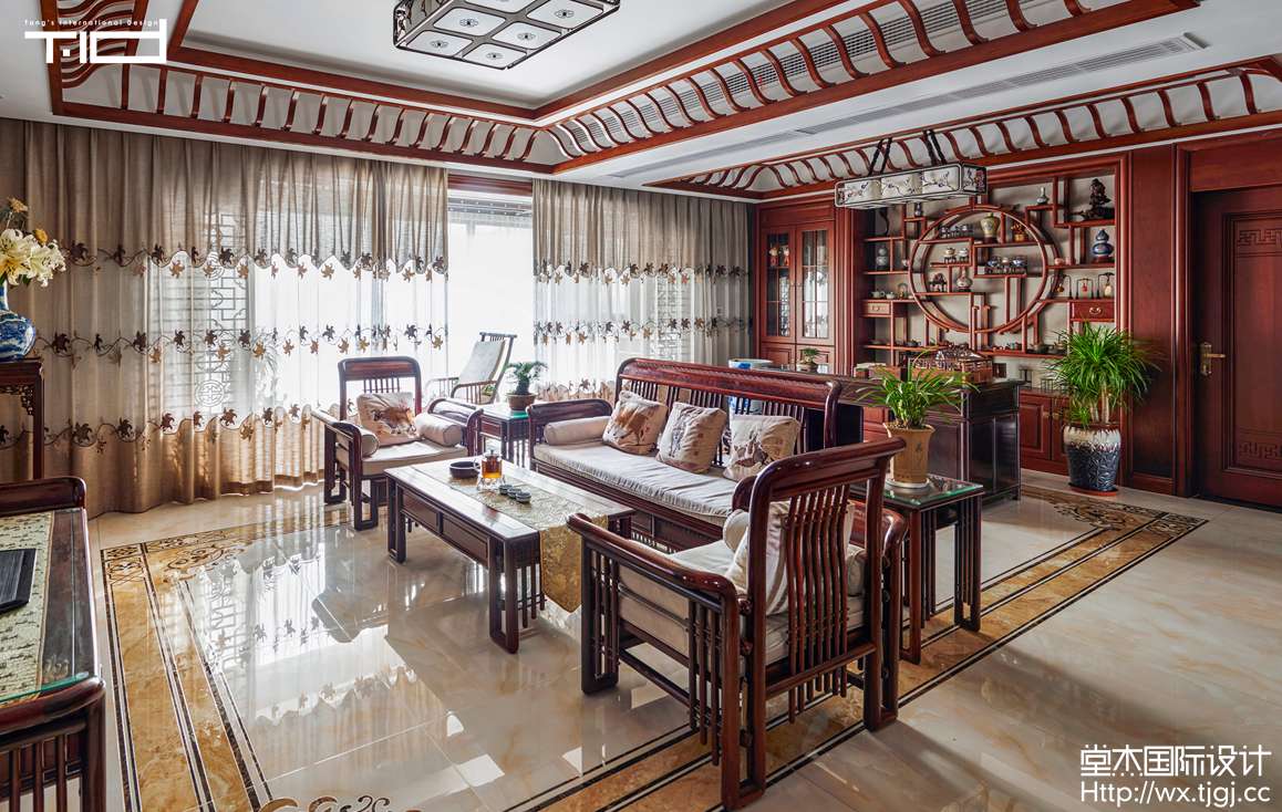 中式风格-西水东-大平层-179平-客厅-装修实景效果图