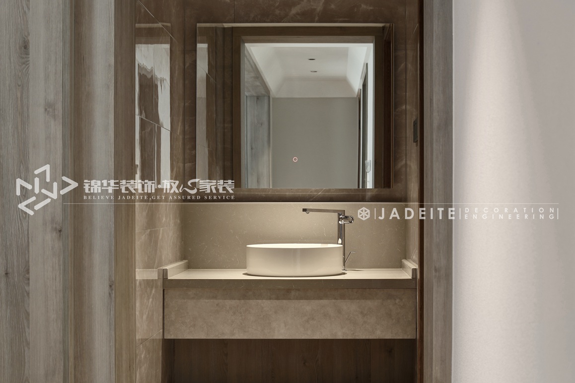 现代极简-保利中央公园-三室两厅-144平-卫生间-装修效果实景图  