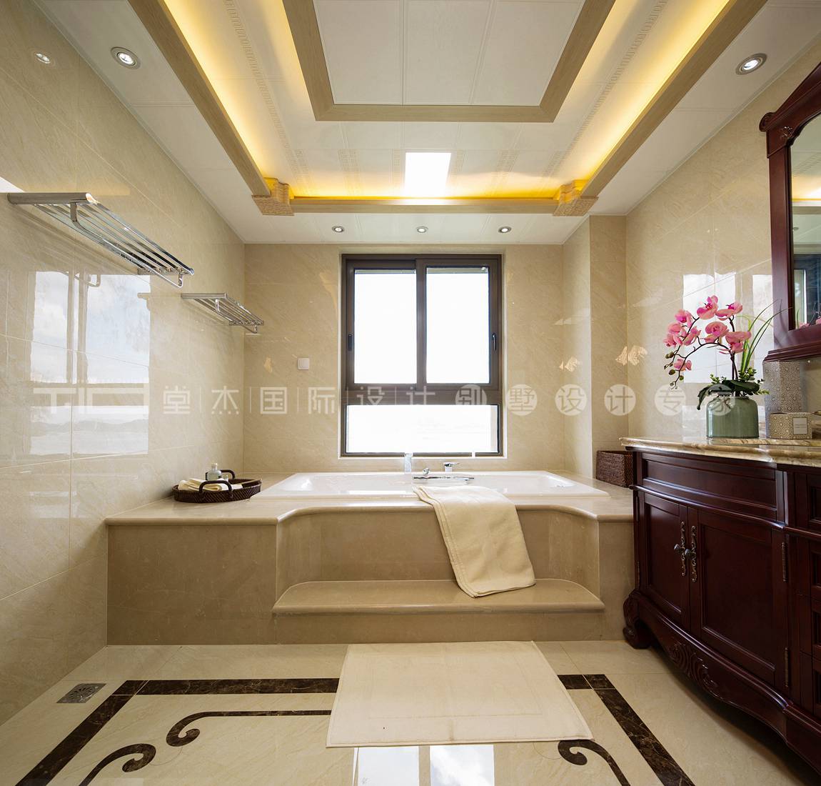 新中式风格-凯旋门-五室两厅-280平-卫生间-装修效果实景图
