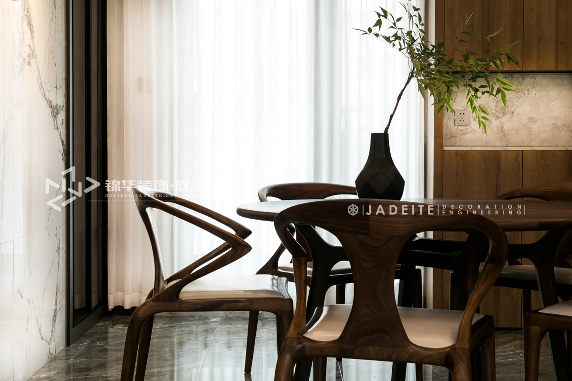 现代简约-中海英伦观邸-三室两厅-140平-装修实景效果图 