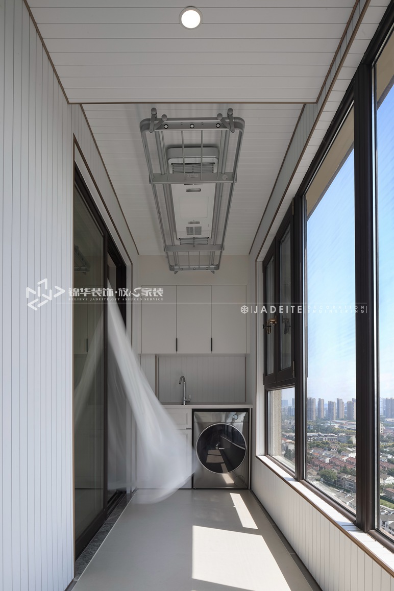 现代简约-龙湖天璞-三室两厅-107平-装修实景效果图   