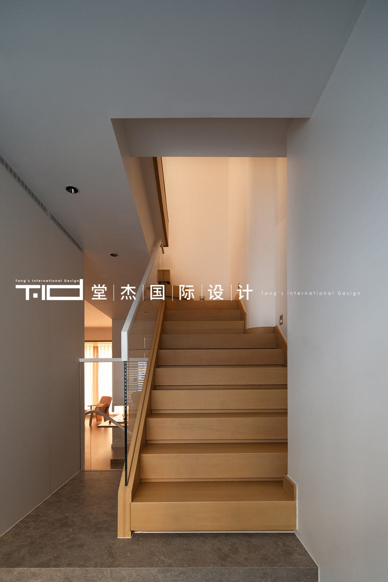 日式原木风-翡翠湾-下叠-400㎡-装修实景图装修-别墅-日式