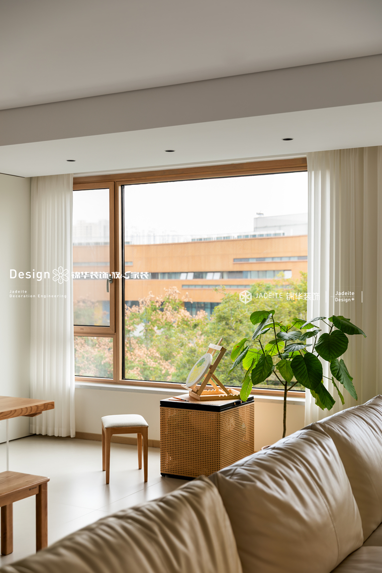 原木风格-中海珑玺-四室两厅-136㎡-装修实景图装修-四室两厅-现代简约