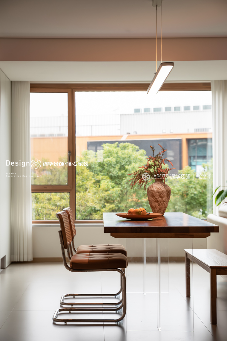 原木风格-中海珑玺-四室两厅-136㎡-装修实景图装修-四室两厅-现代简约