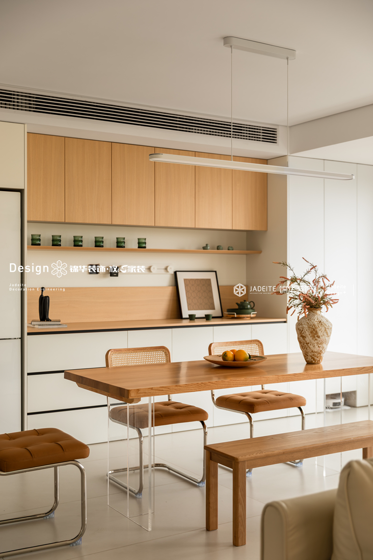 原木风格-中海珑玺-四室两厅-136㎡-装修实景图装修-四室两厅-现代简约