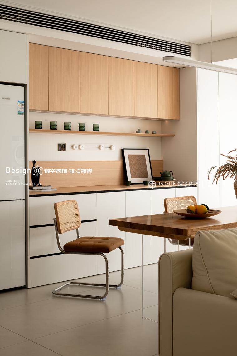 原木风格-中海珑玺-四室两厅-136㎡-装修实景图装修-四室两厅-现代简约