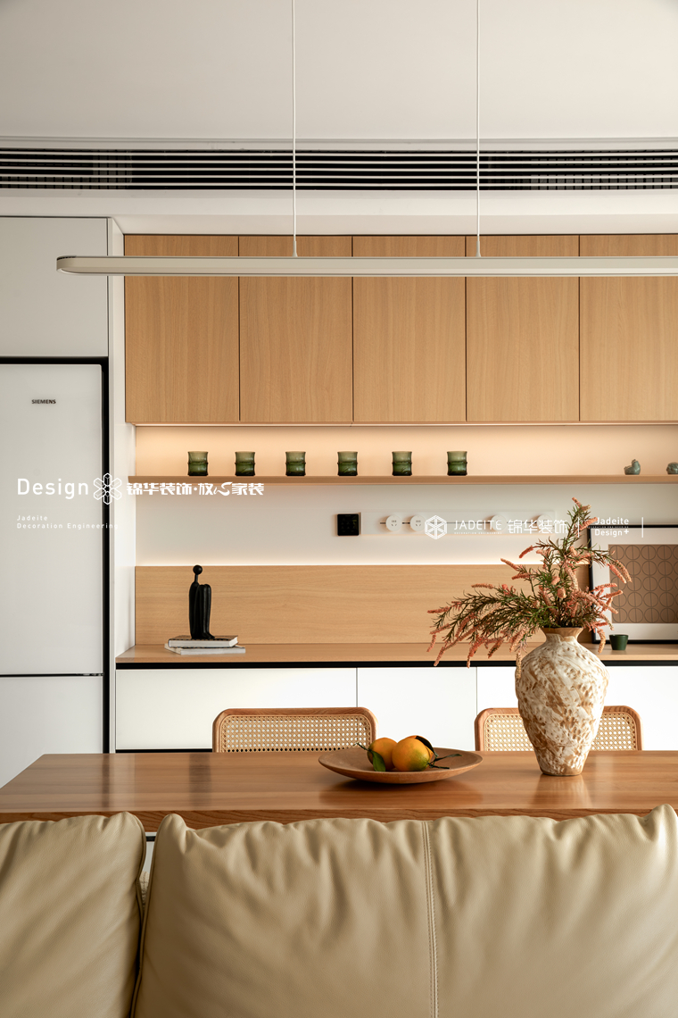 原木风格-中海珑玺-四室两厅-136㎡-装修实景图装修-四室两厅-现代简约