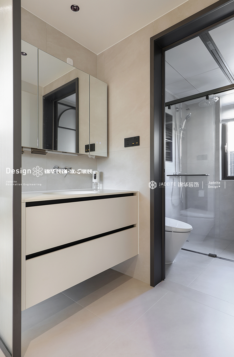 现代风格-宝龙世家-四室两厅-120㎡-装修实景图装修-四室两厅-现代简约