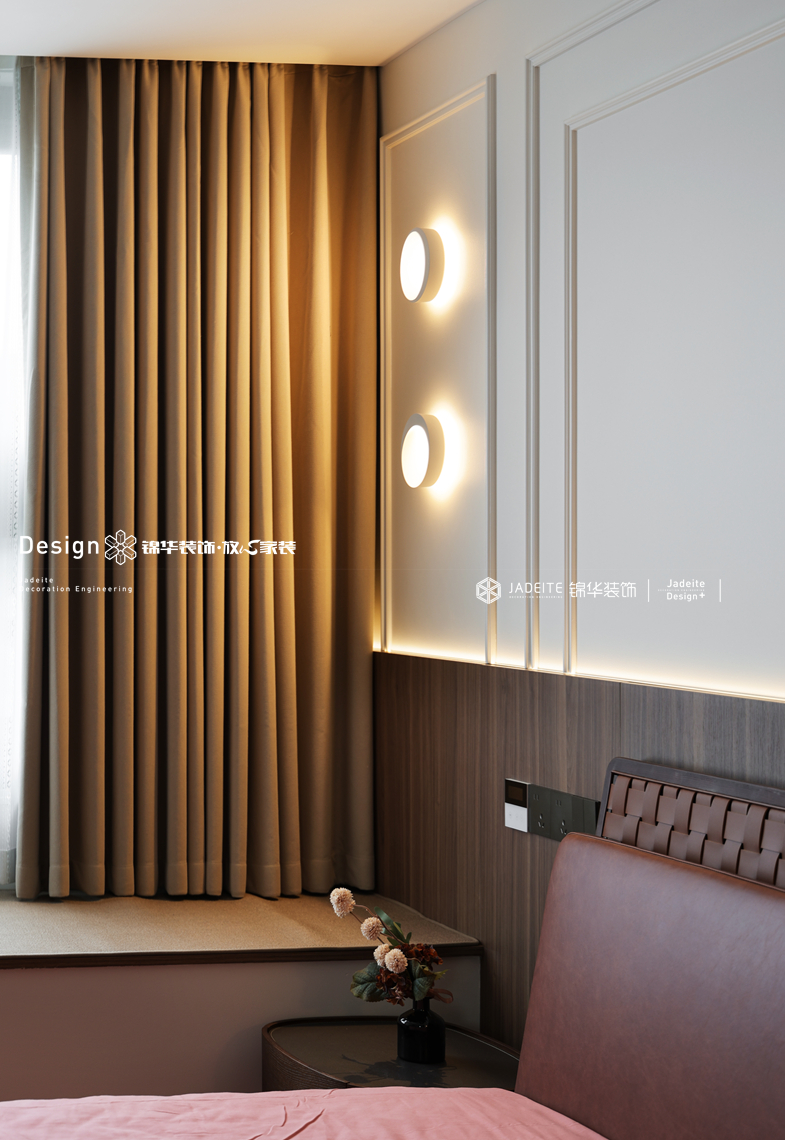 现代中古-云开东方-四室两厅-118㎡-装修实景图装修-四室两厅-中古