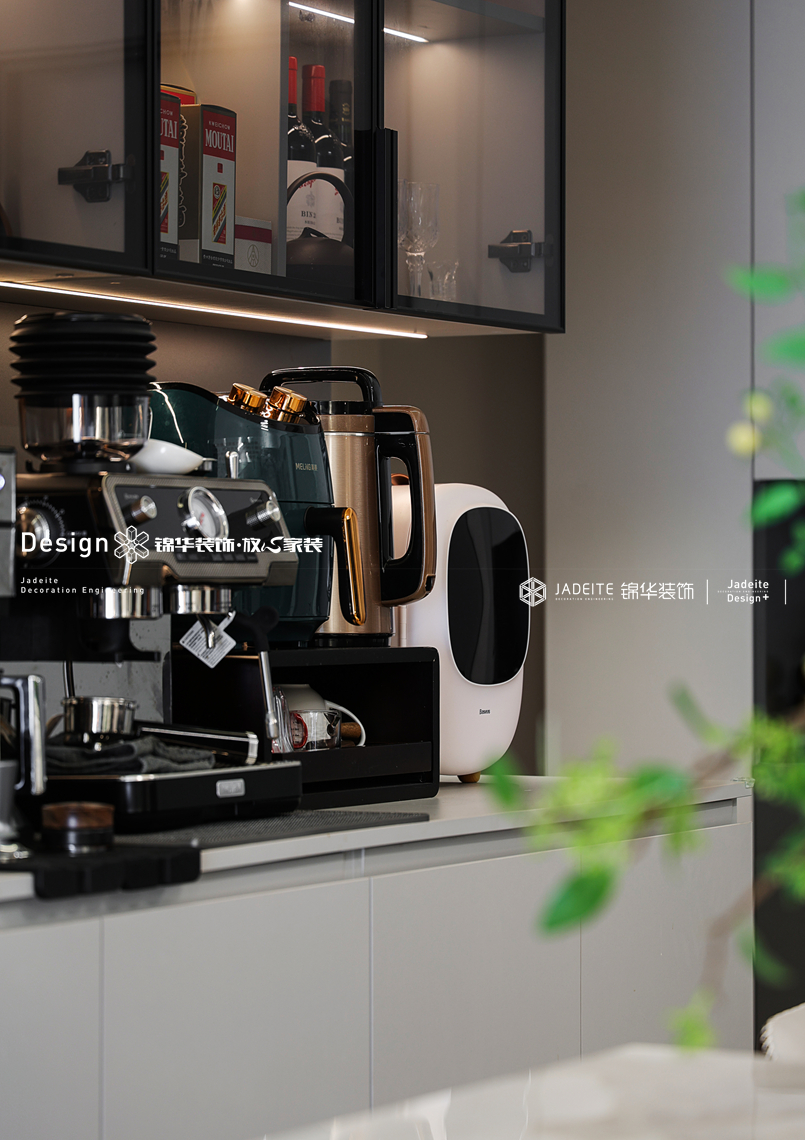 现代风格-融创荣域-三室两厅-95㎡-装修实景图装修-三室两厅-现代简约