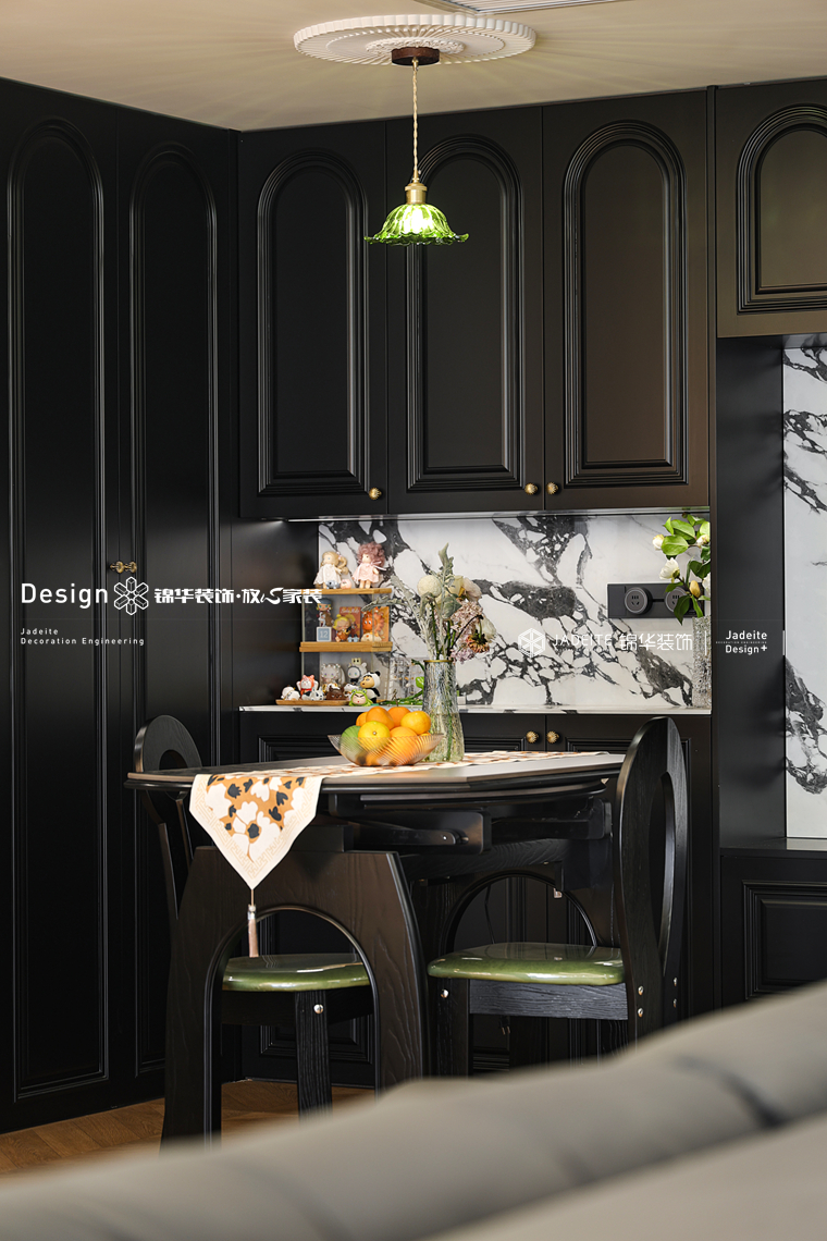 法式复古-溪岸景园-三室两厅-138㎡-装修实景图装修-三室两厅-法式