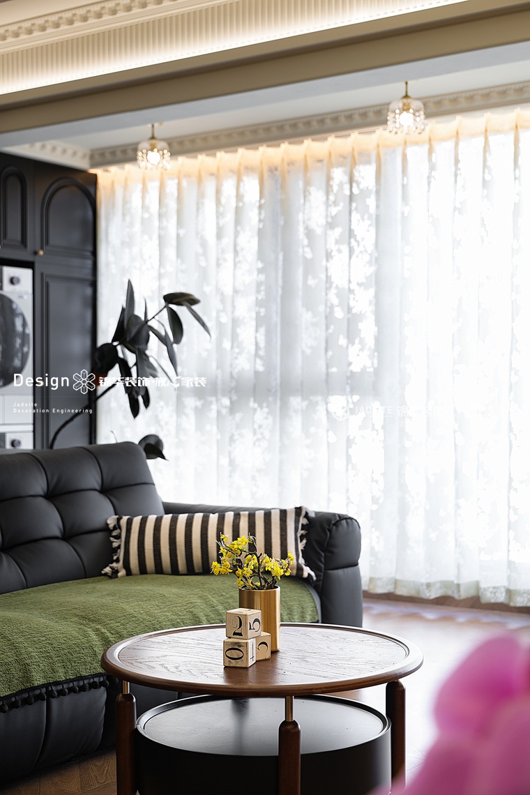 法式复古-溪岸景园-三室两厅-138㎡-装修实景图装修-三室两厅-法式